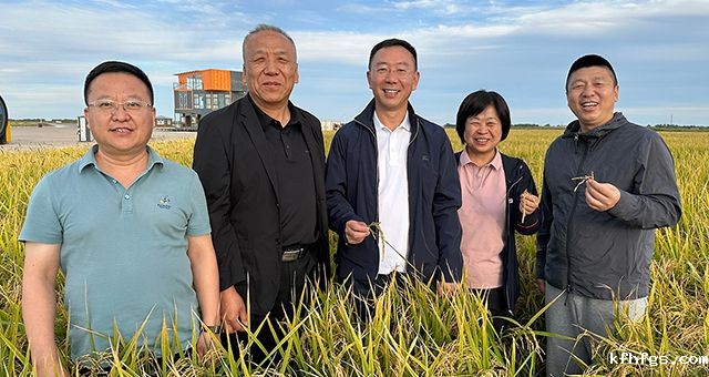 肖厚忠董事长受邀出席佳木斯市“三江有约”乡贤省亲暨佳商联盟成立大会